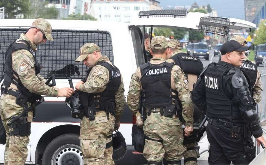 Policijska akcija u Sarajevu: U toku pretresi, ima uhapšenih